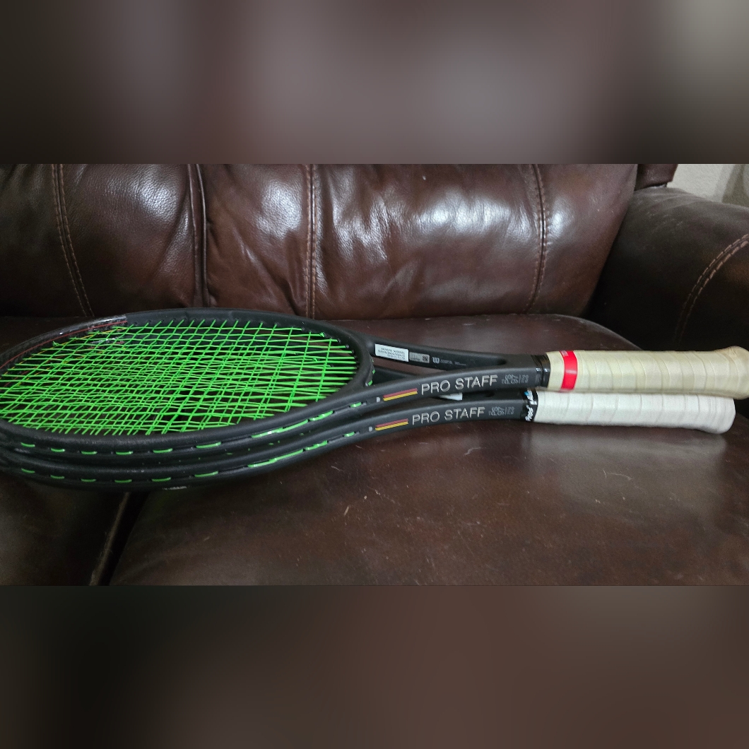 Wilson Pro Staff 97 V13 315g 2 Rackets